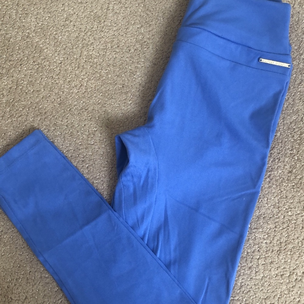 Whitney Simmons leggings